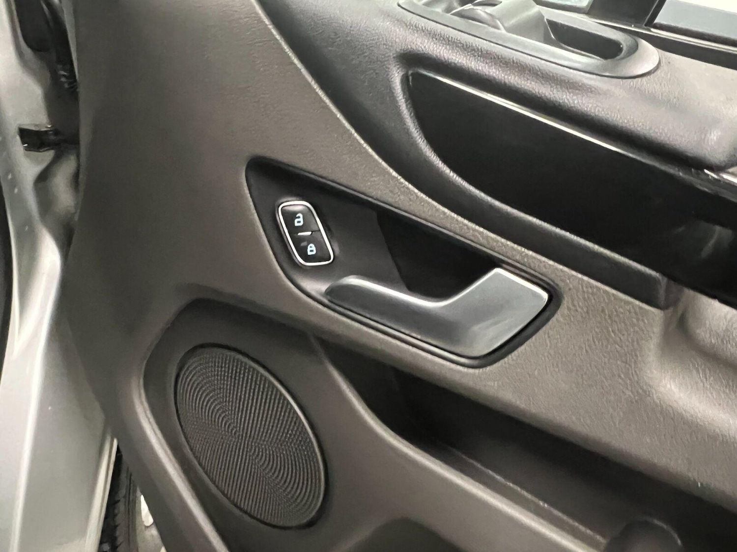 Used Ford Transit Custom 2021 for sale - 76873368: Photo 37