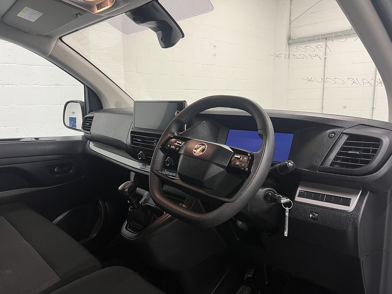 Used Vauxhall Vivaro 2024 for sale - 77136944: Photo 11