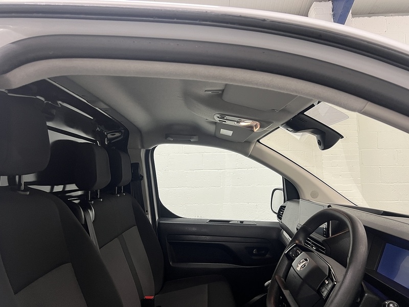 Used Vauxhall Vivaro 2024 for sale - 77136944: Photo 13