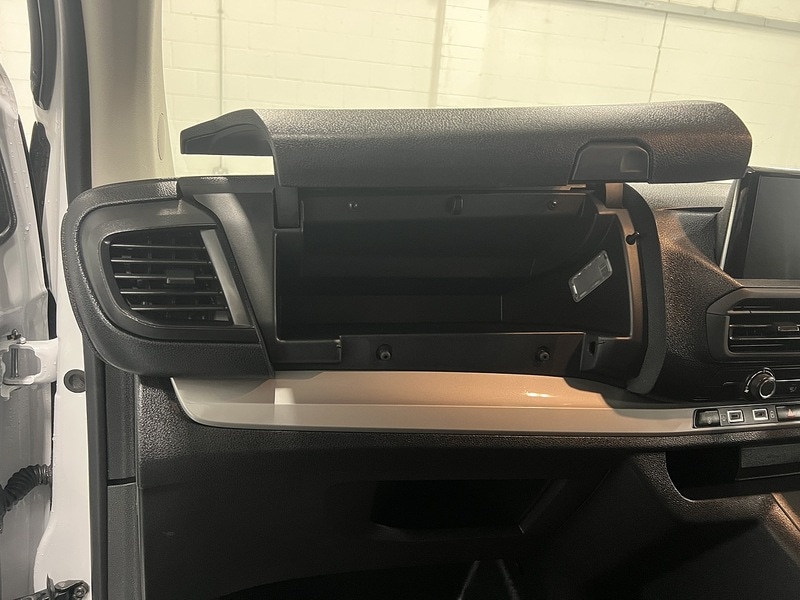 Used Vauxhall Vivaro 2024 for sale - 77136944: Photo 24