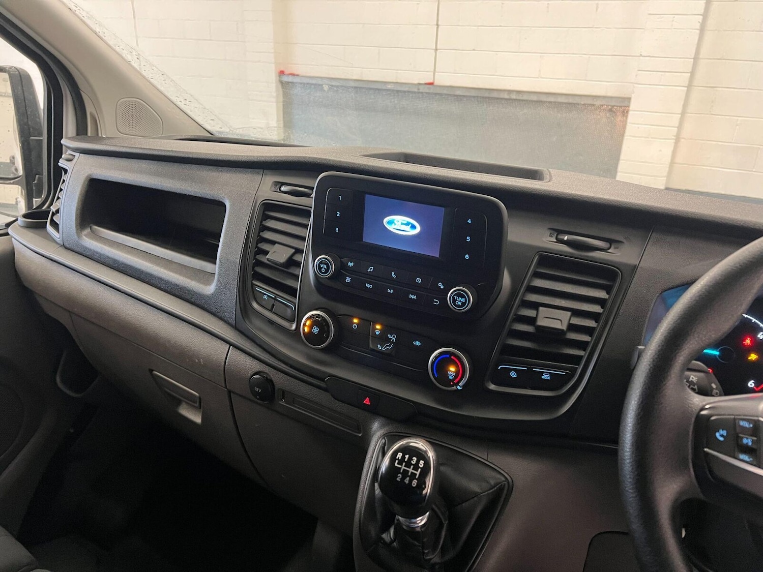 Used Ford Transit Custom 2023 for sale - 76804143: Photo 9