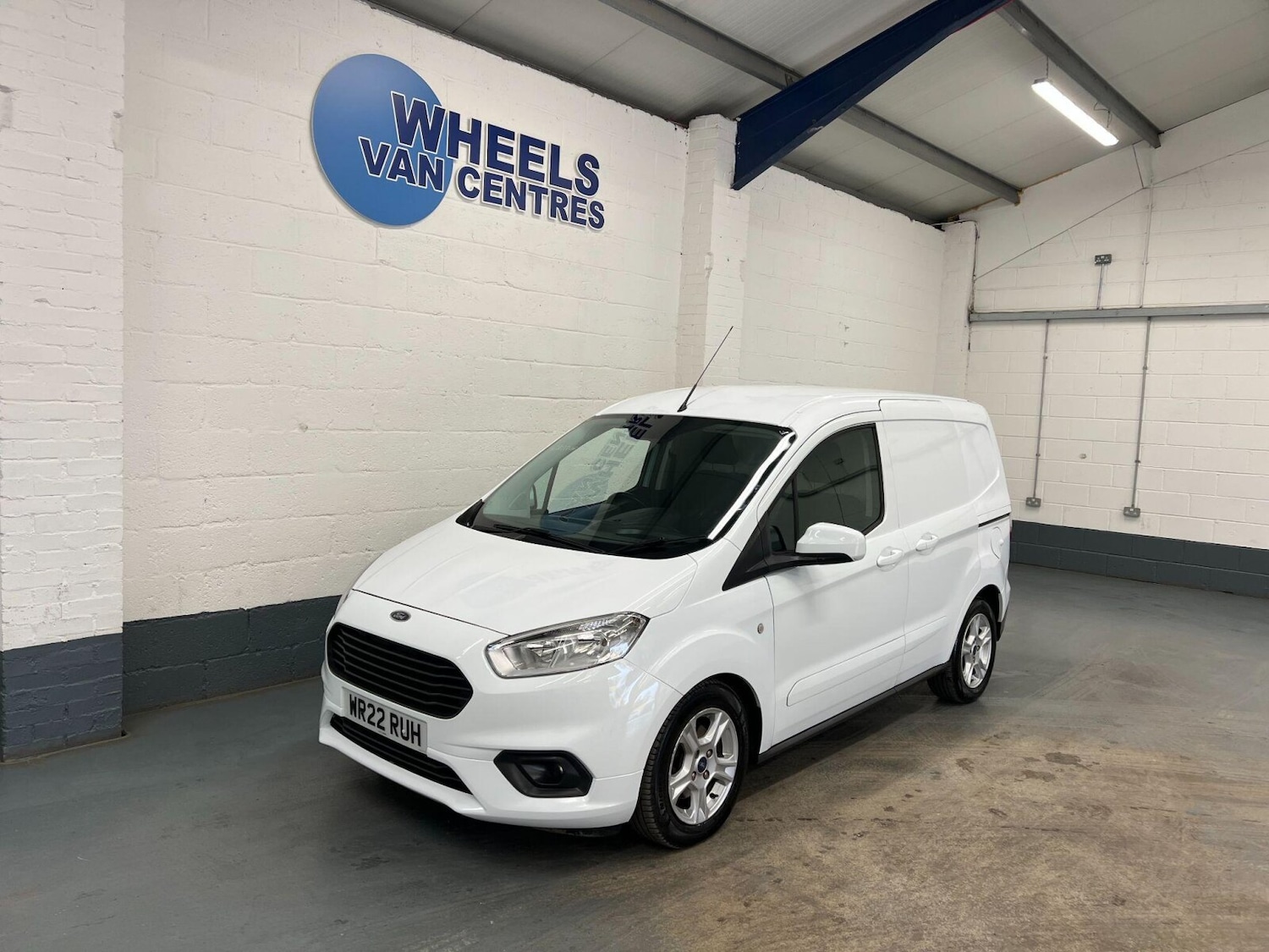 Used Ford Transit Courier 2022 for sale - 76289829: Photo 1