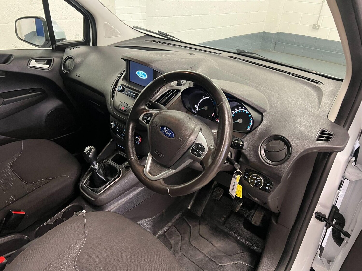 Used Ford Transit Courier 2022 for sale - 76289829: Photo 18