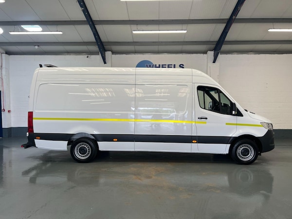 Used Mercedes-Benz Sprinter 2024 for sale - 75406508: Photo 7