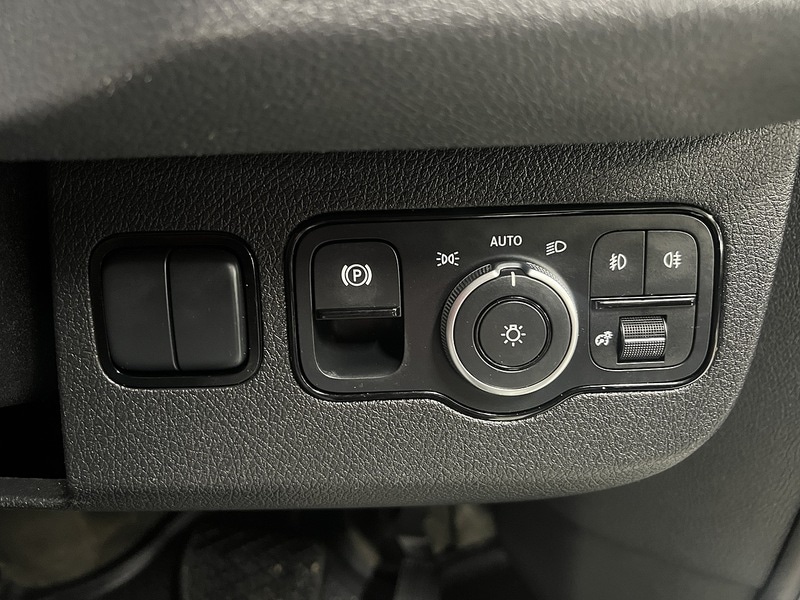 Used Mercedes-Benz Sprinter 2023 for sale - 77568406: Photo 19