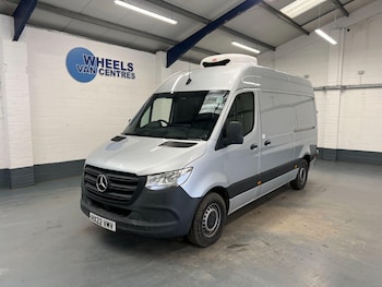 Mercedes-Benz - Sprinter