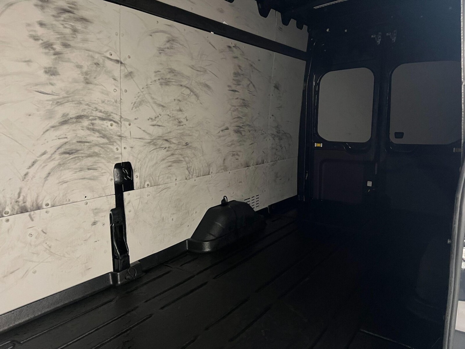 Used Ford Transit 2024 for sale - 76868330: Photo 28