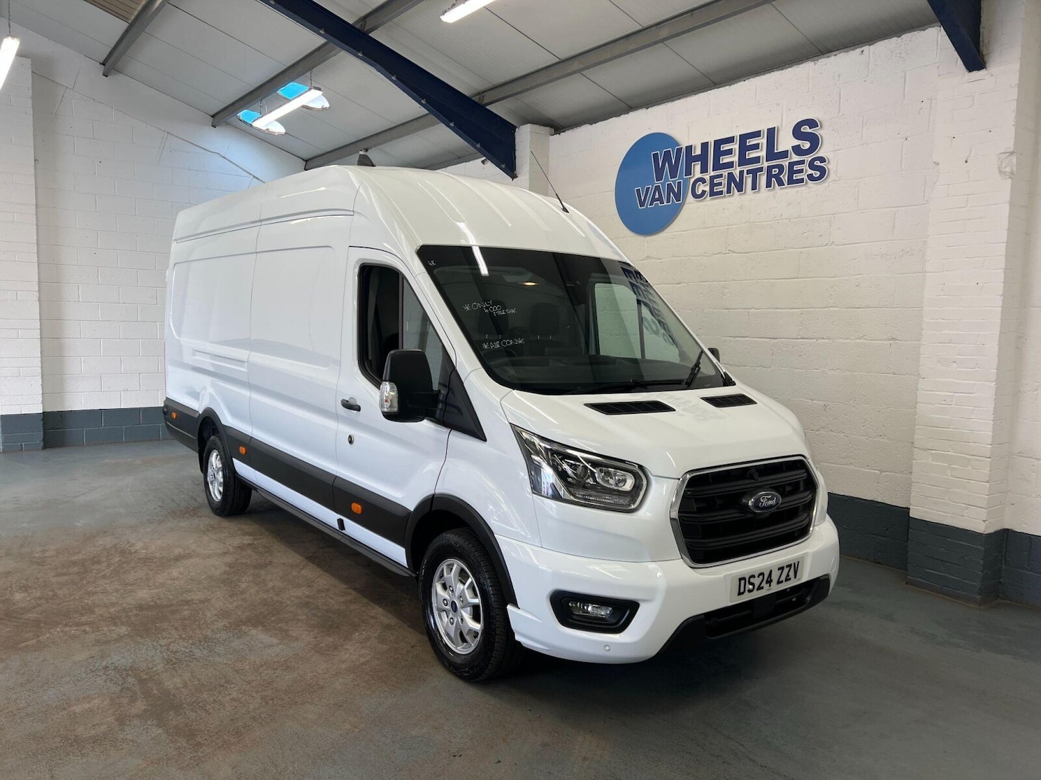 Used Ford Transit 2024 for sale - 76704356: Photo 3