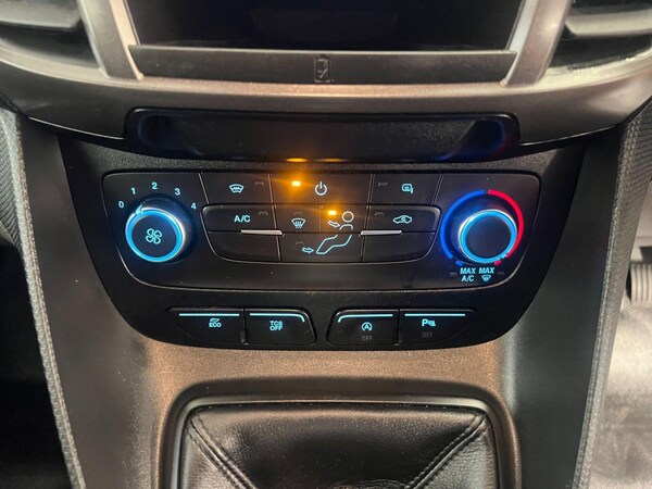 Used Ford Transit Connect 2020 for sale - 75404399: Photo 14