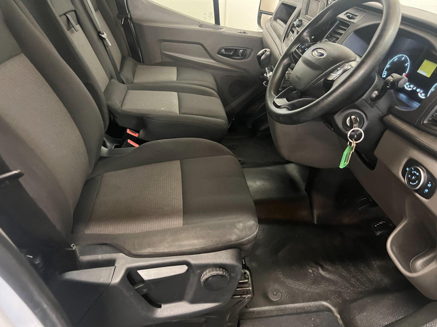 Used Ford Transit 2021 for sale - 76372878: Photo 9