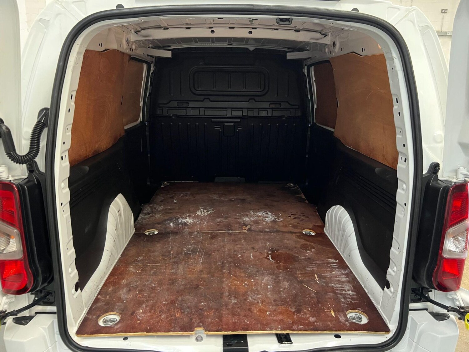 Vehicle 27