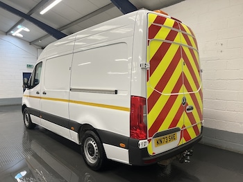Used Mercedes-Benz Sprinter 2023 for sale - 79434717: Photo