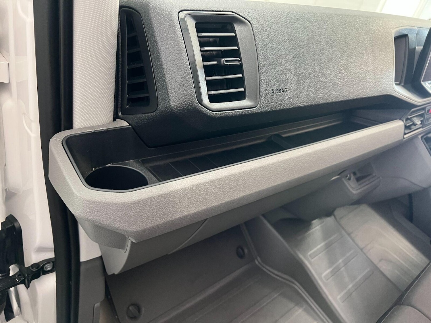 Used Volkswagen Crafter 2024 for sale - 76660901: Photo 36