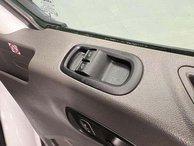 Used Ford Transit 2021 for sale - 76904374: Photo 17