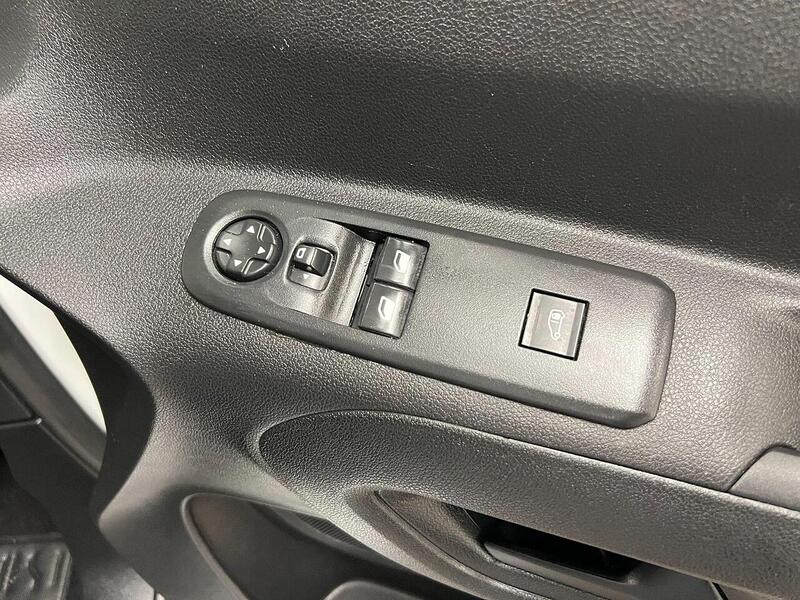 Used Vauxhall Combo 2020 for sale - 76904269: Photo 11