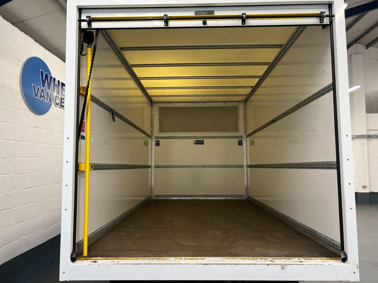 Used Ford Transit 2023 for sale - 76289826: Photo 24