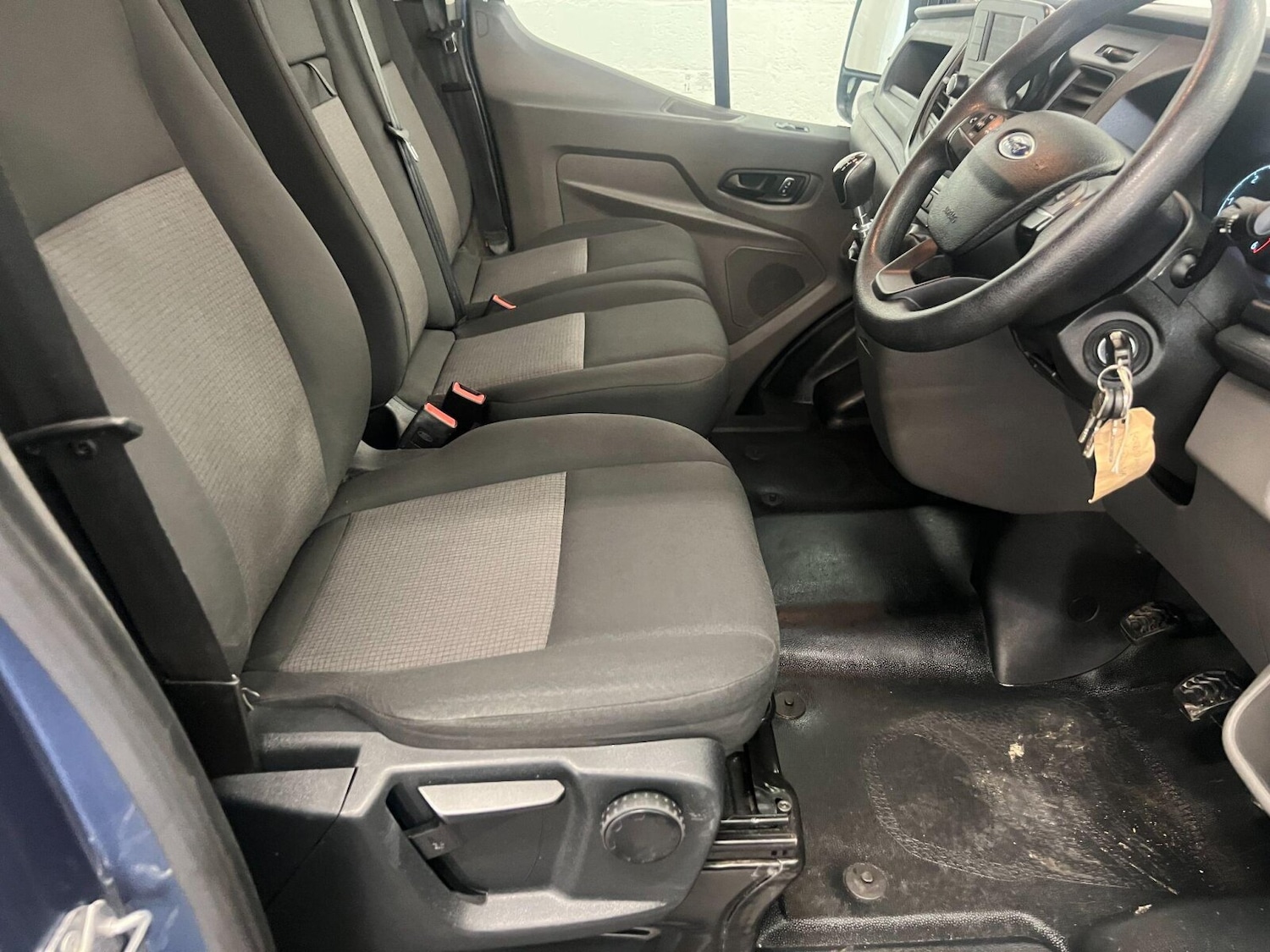 Used Ford Transit 2022 for sale - 76870032: Photo 10