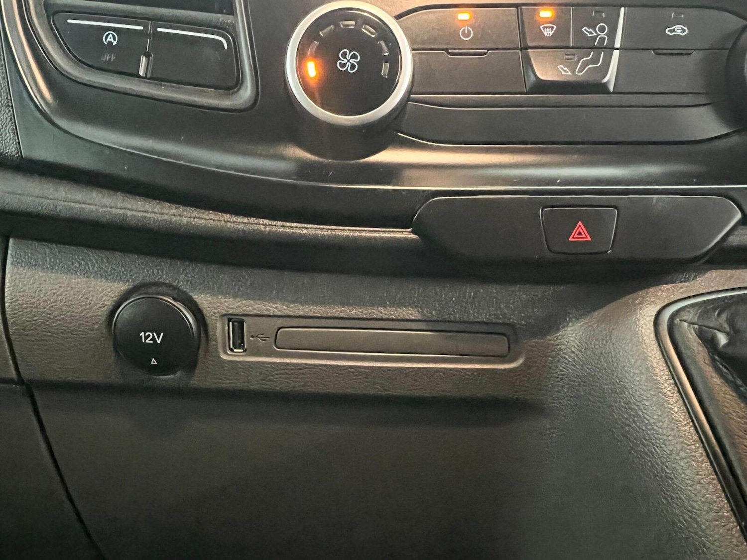 Used Ford Transit 2022 for sale - 76870032: Photo 27