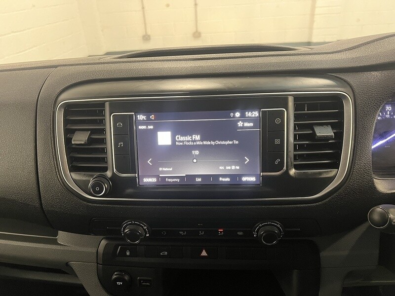 Used Vauxhall Vivaro 2022 for sale - 76904172: Photo 17