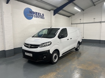 Vauxhall Vivaro feature image