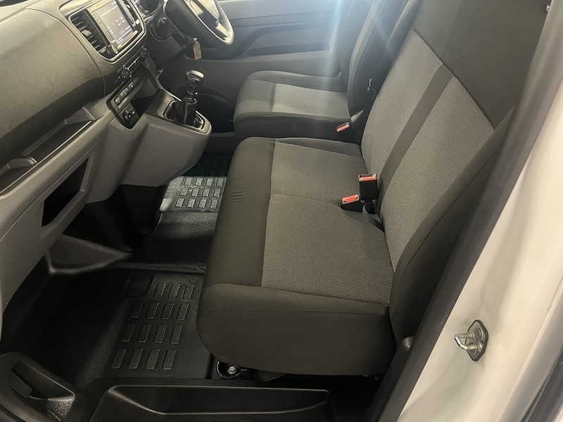 Used Vauxhall Vivaro 2022 for sale - 76904172: Photo 27