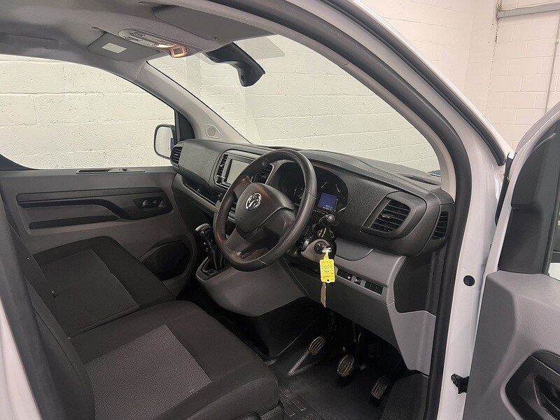 Used Vauxhall Vivaro 2022 for sale - 76904172: Photo 9