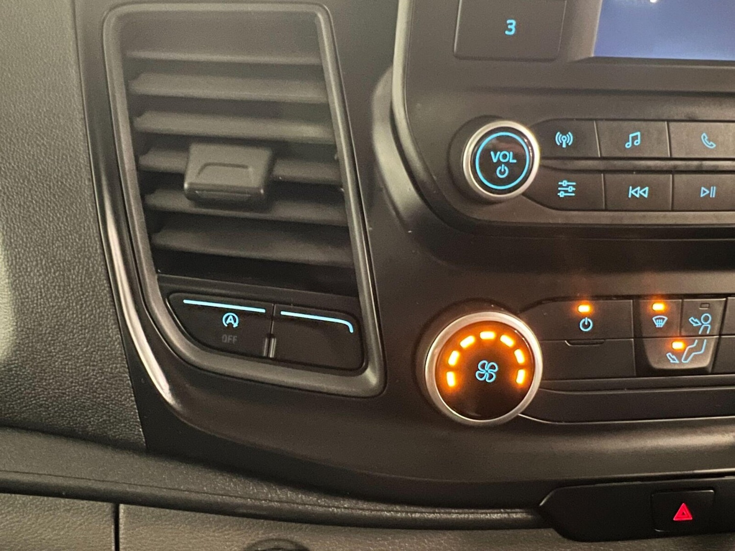 Used Ford Transit 2022 for sale - 76523641: Photo 17