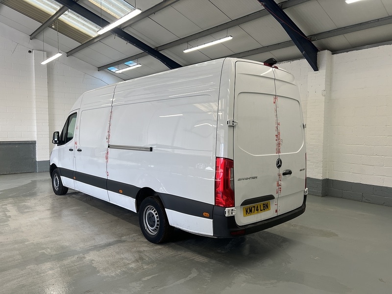 Used Mercedes-Benz Sprinter 2024 for sale - 77568373: Photo 2