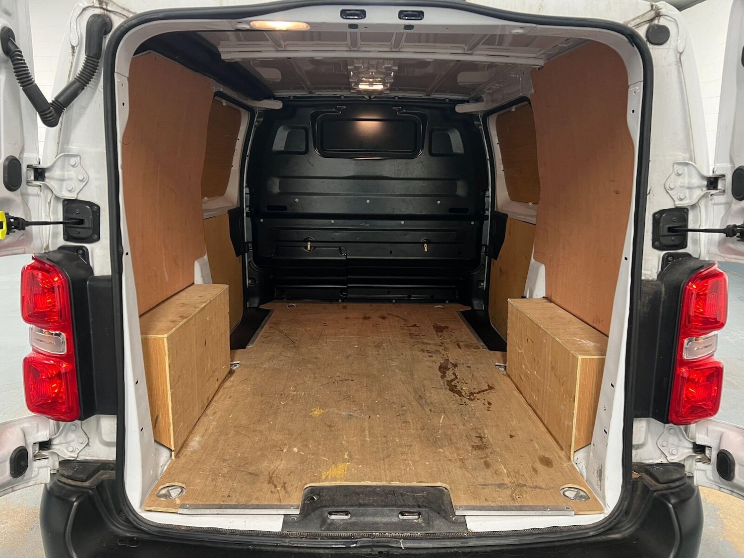 Used Peugeot Expert 2023 for sale - 76691522: Photo 5