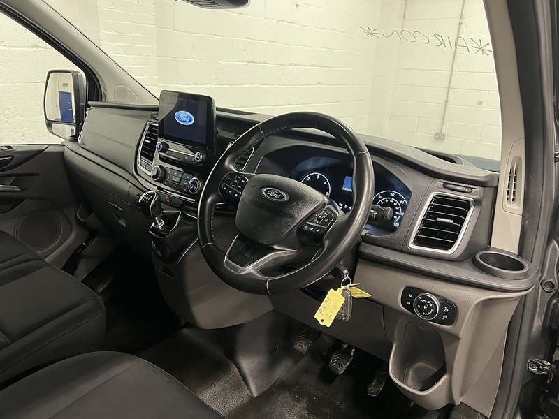 Used Ford Transit Custom 2023 for sale - 76982524: Photo 11
