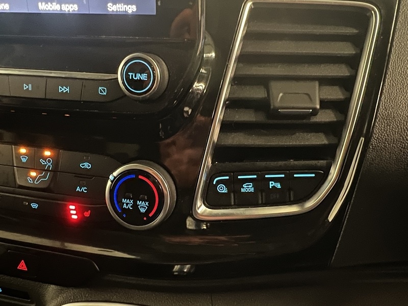 Used Ford Transit Custom 2023 for sale - 76982524: Photo 24