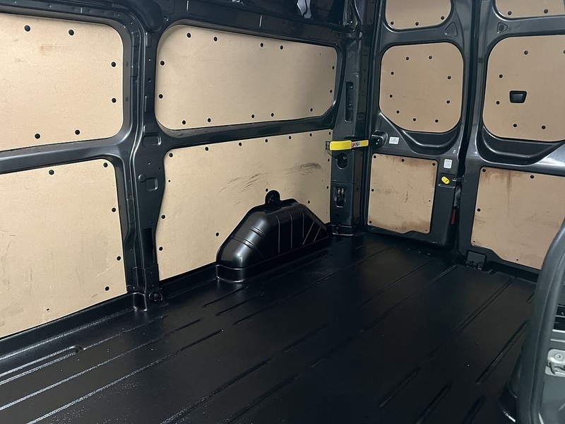 Used Ford Transit Custom 2023 for sale - 76982524: Photo 37