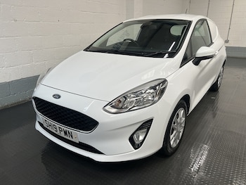 Used Ford Fiesta 2019 for sale - 79434619: Photo