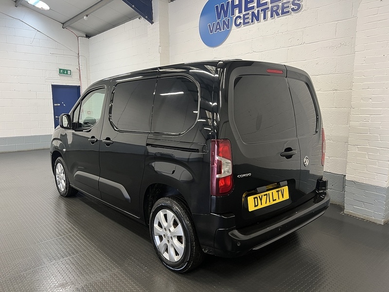 Used Vauxhall Combo 2021 for sale - 78097539: Photo 3