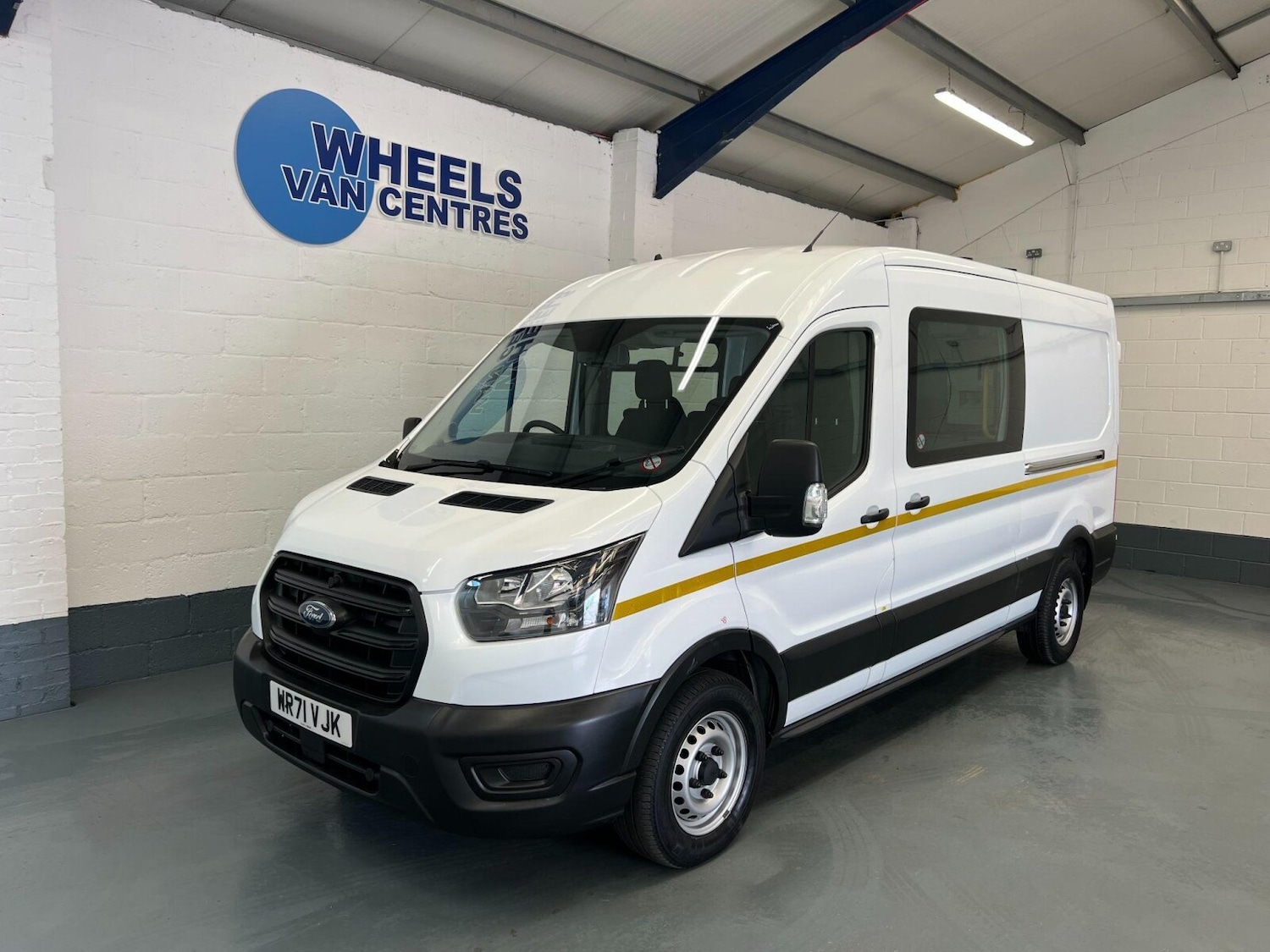 Used Ford Transit 2022 for sale - 76869233: Photo 1
