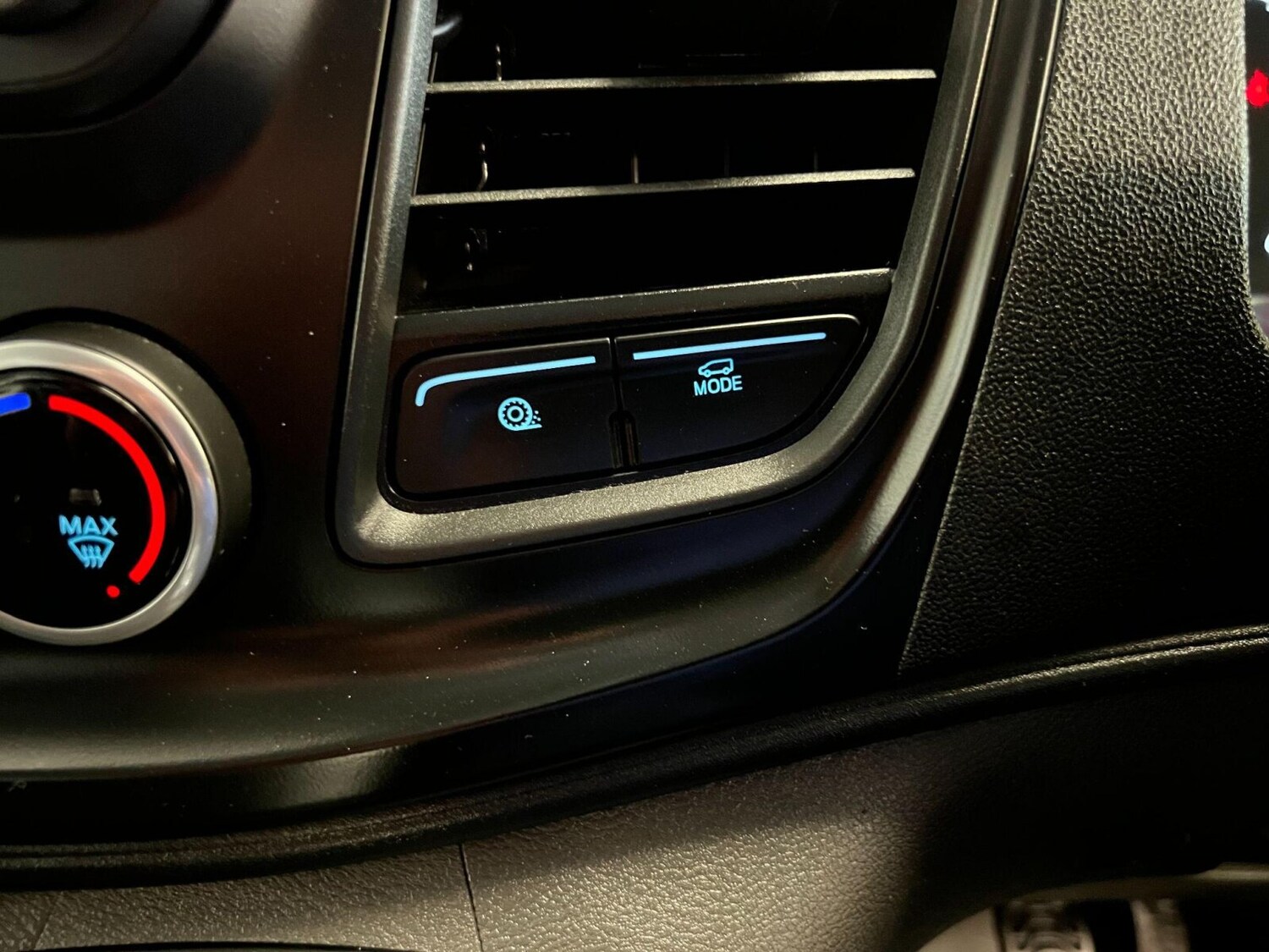 Used Ford Transit 2022 for sale - 76869233: Photo 14