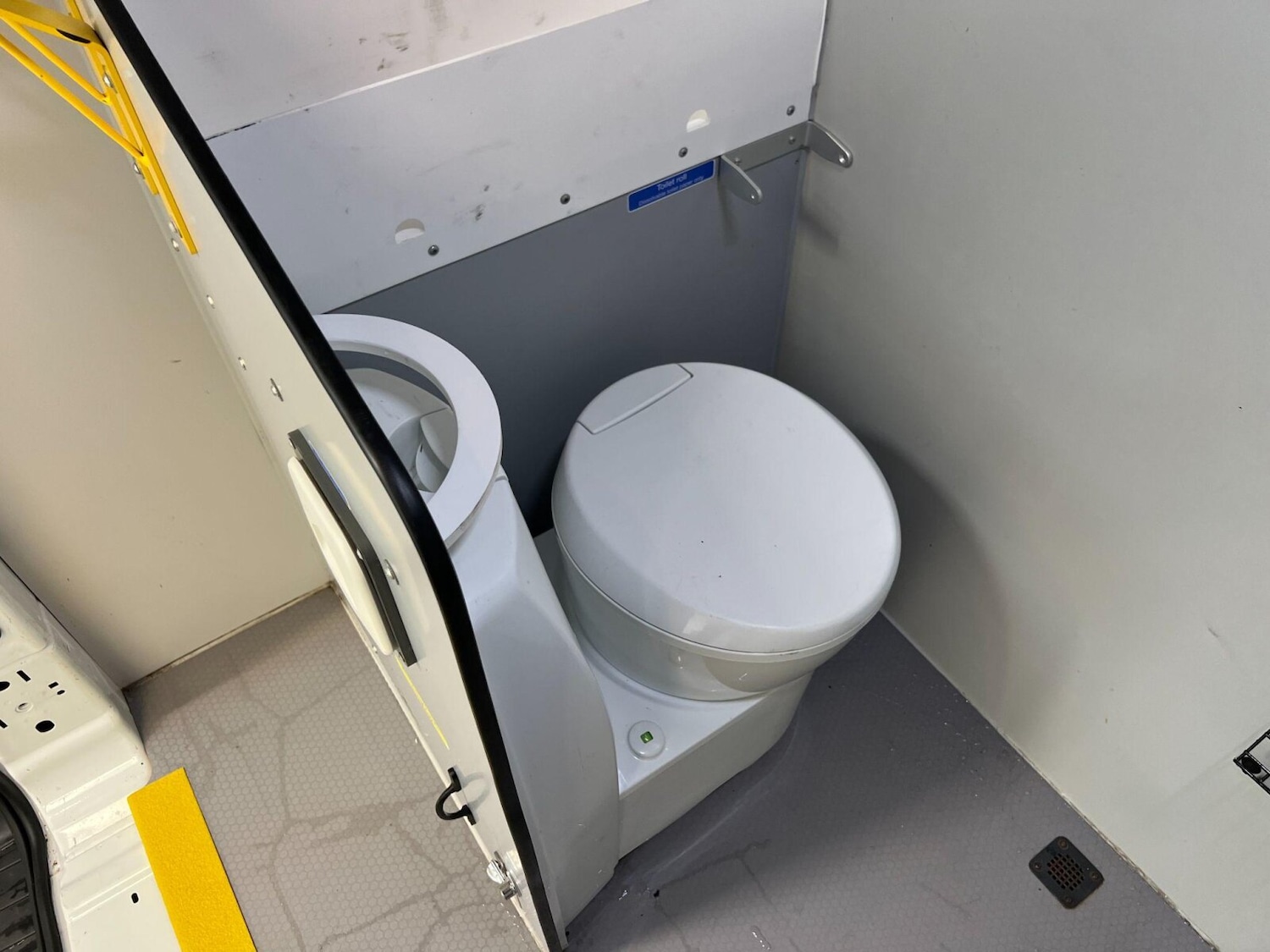 Used Ford Transit 2022 for sale - 76869233: Photo 45