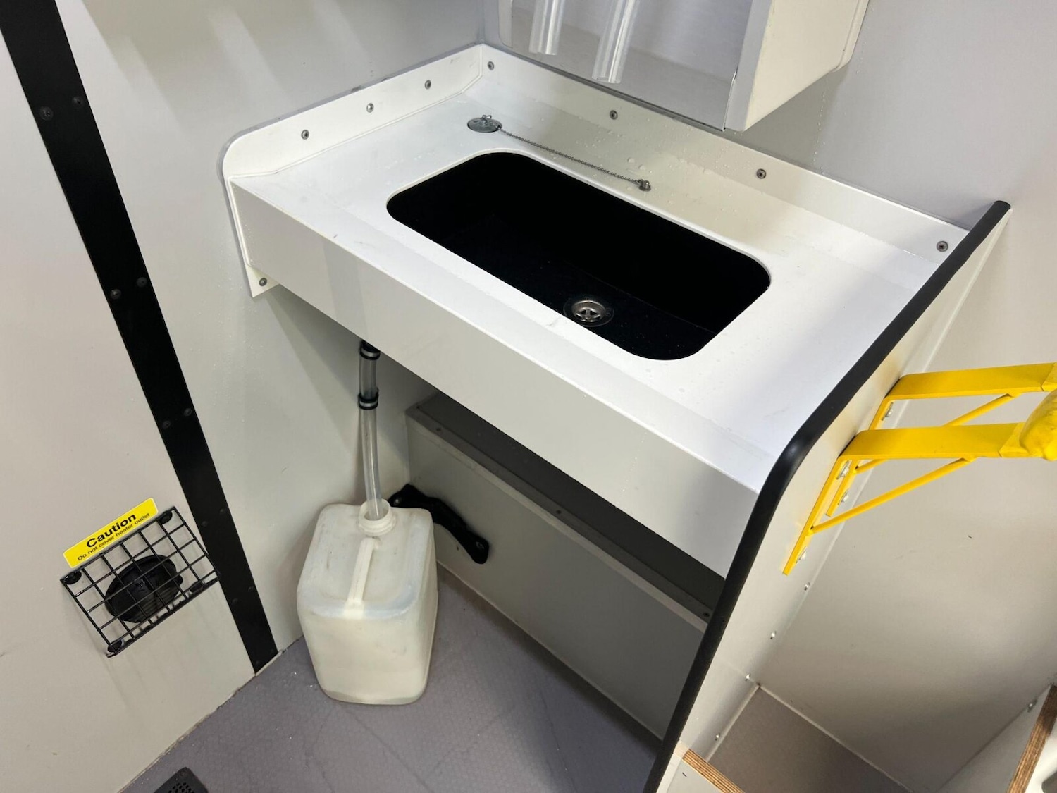 Used Ford Transit 2022 for sale - 76869233: Photo 46