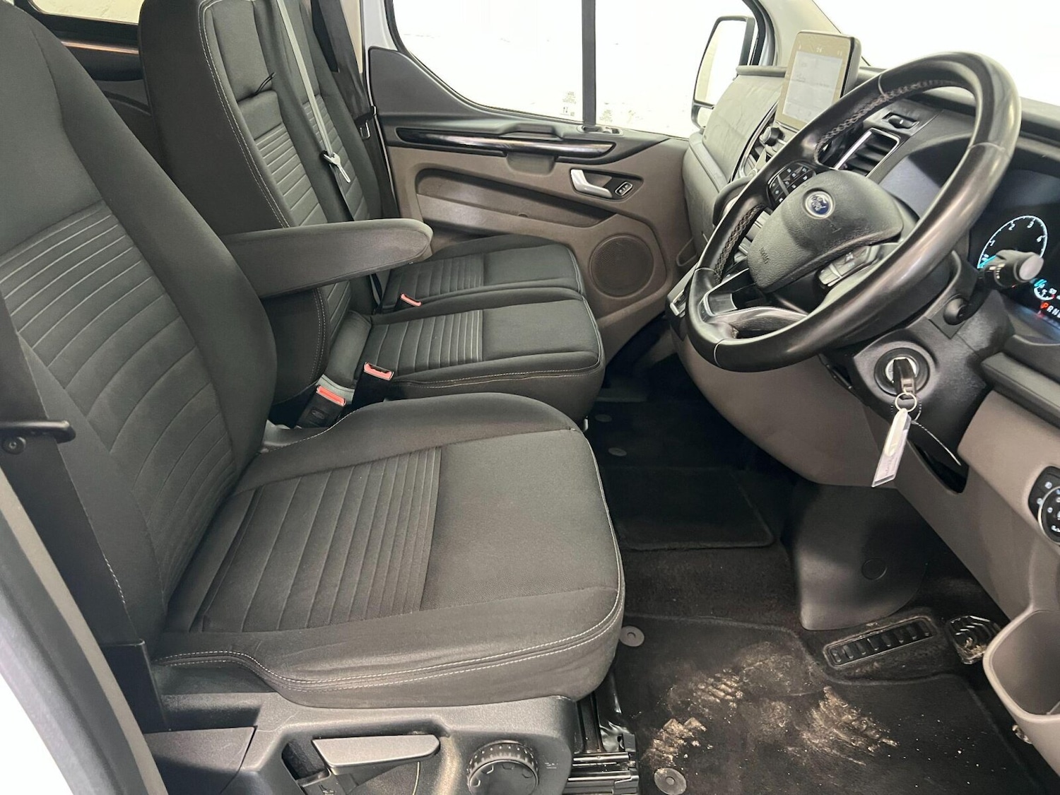 Used Ford Transit Custom 2023 for sale - 76873600: Photo 10