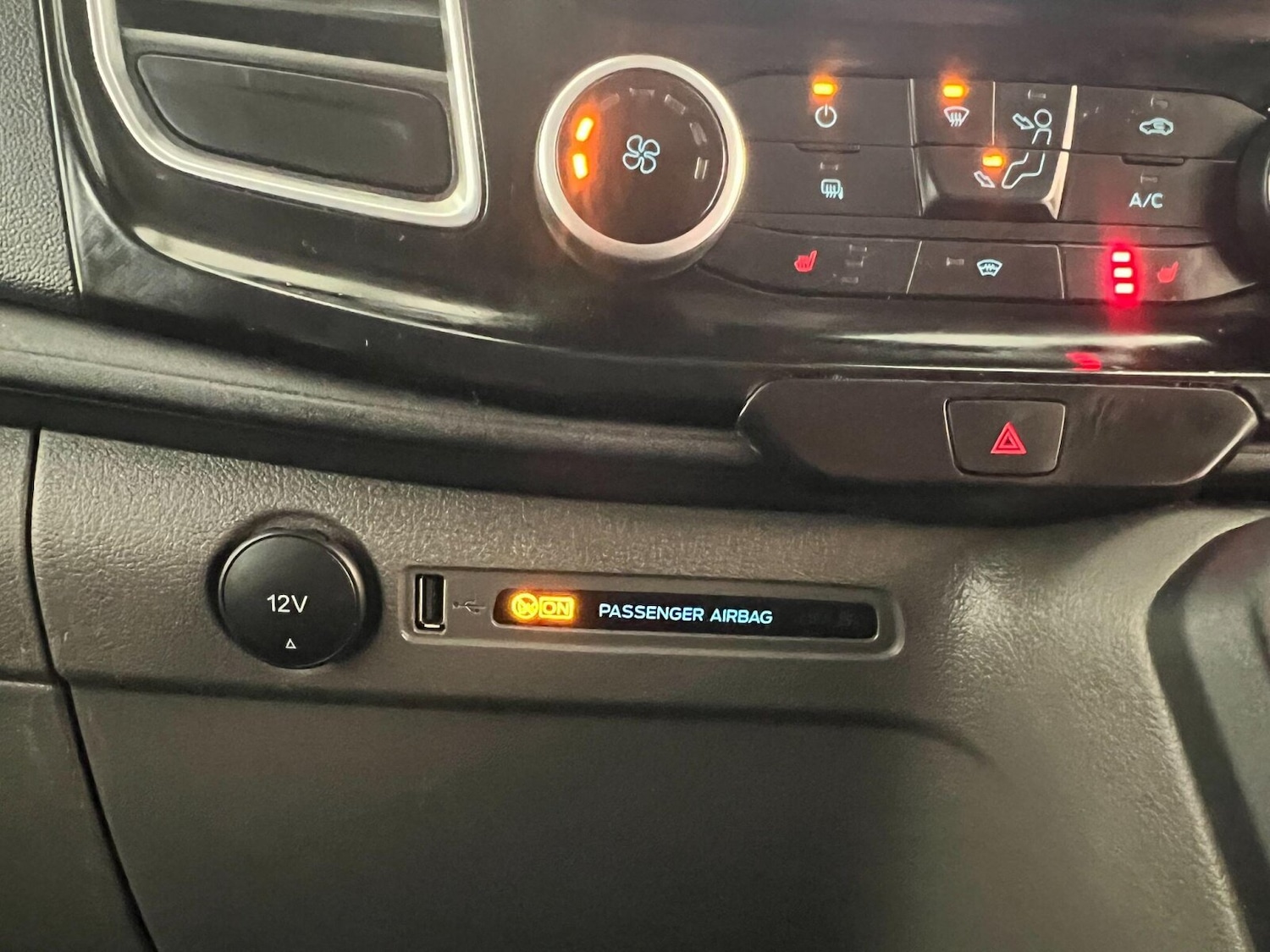 Used Ford Transit Custom 2023 for sale - 76873600: Photo 16