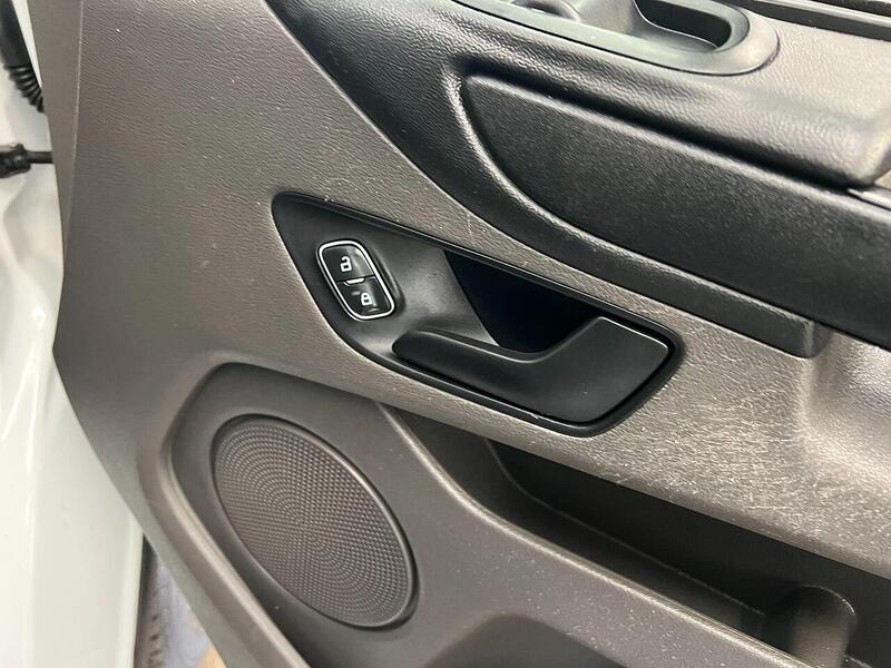 Used Ford Transit Custom 2021 for sale - 76904400: Photo 30