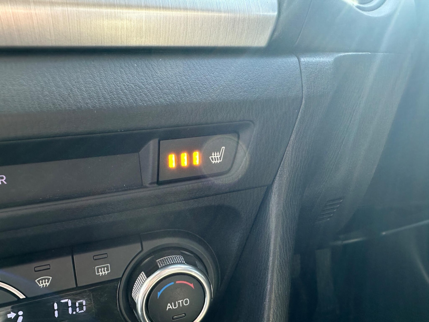 Used Mazda Mazda3 2014 for sale - 78058484: Photo 18