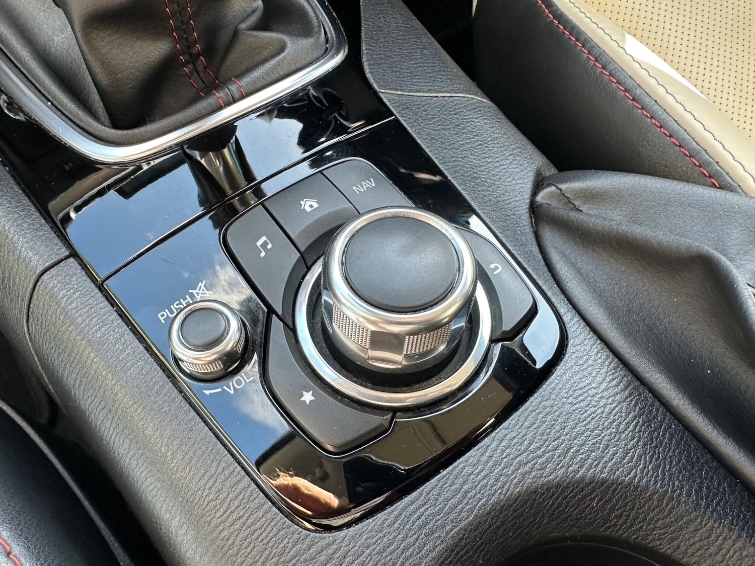 Used Mazda Mazda3 2014 for sale - 78058484: Photo 20