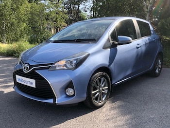 Used Toyota Yaris 2015 for sale - 78958361: Photo