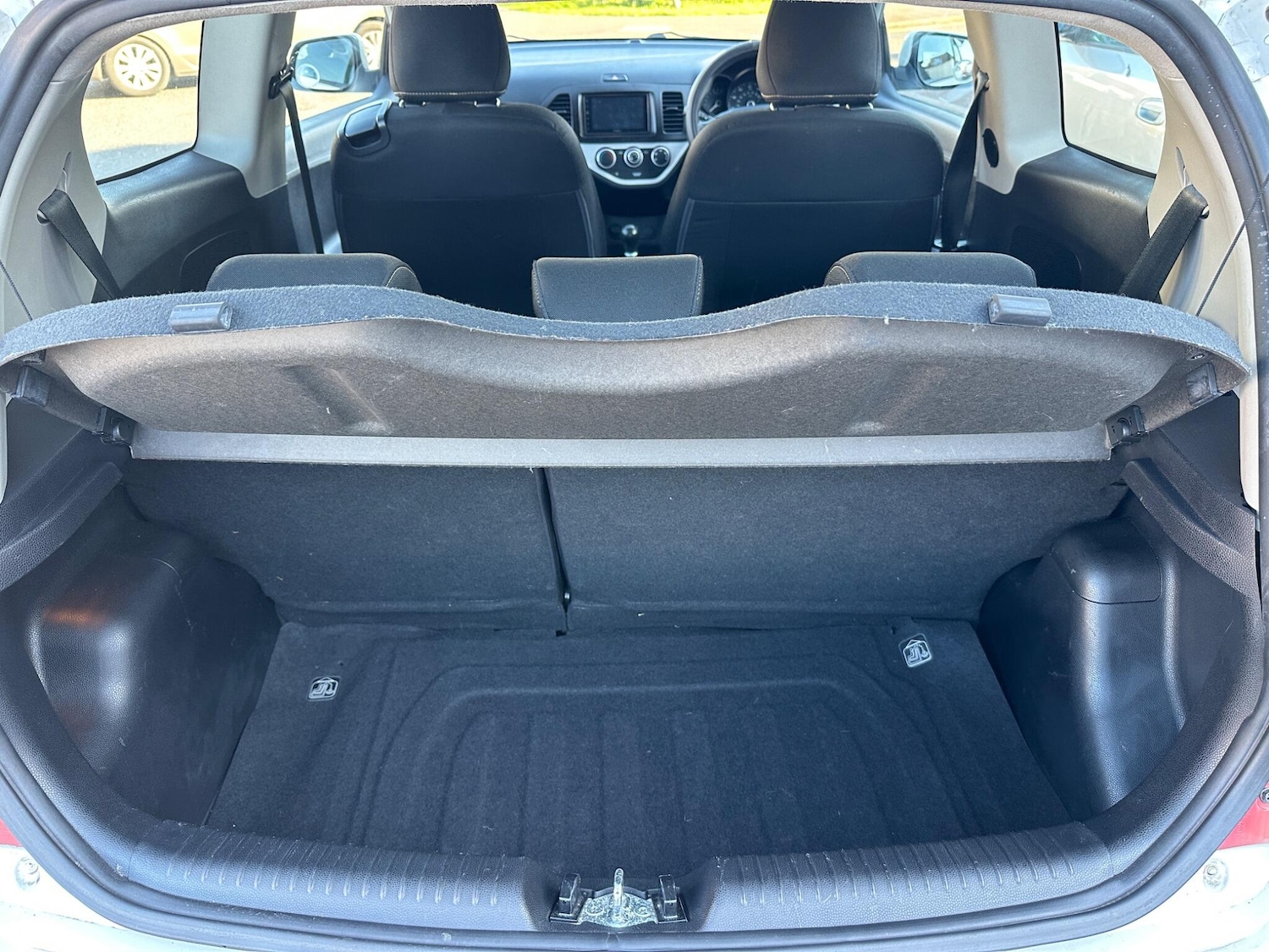 Used Kia Picanto 2012 for sale - 77994263: Photo 18