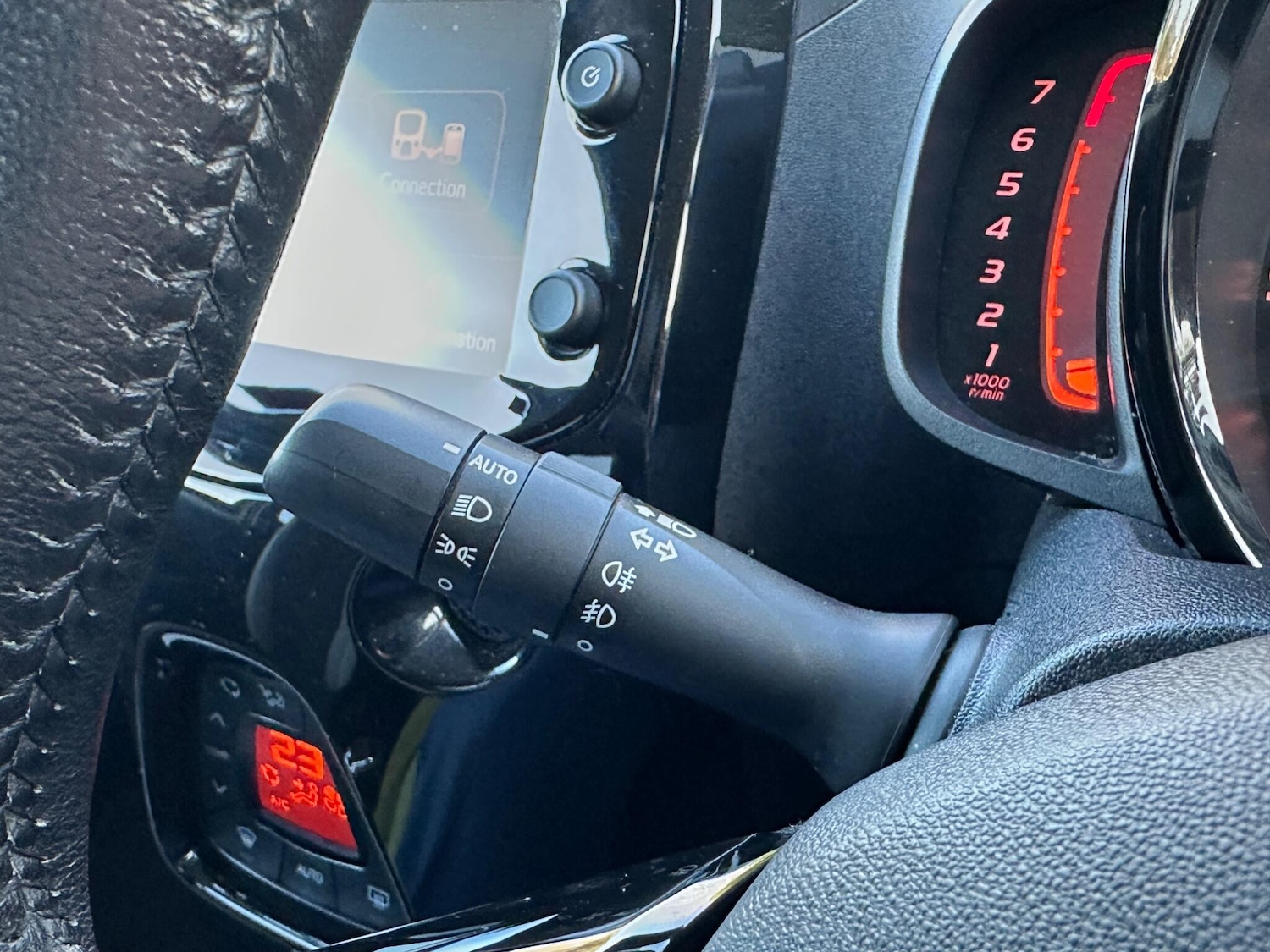 Used Toyota AYGO 2017 for sale - 76691167: Photo 17