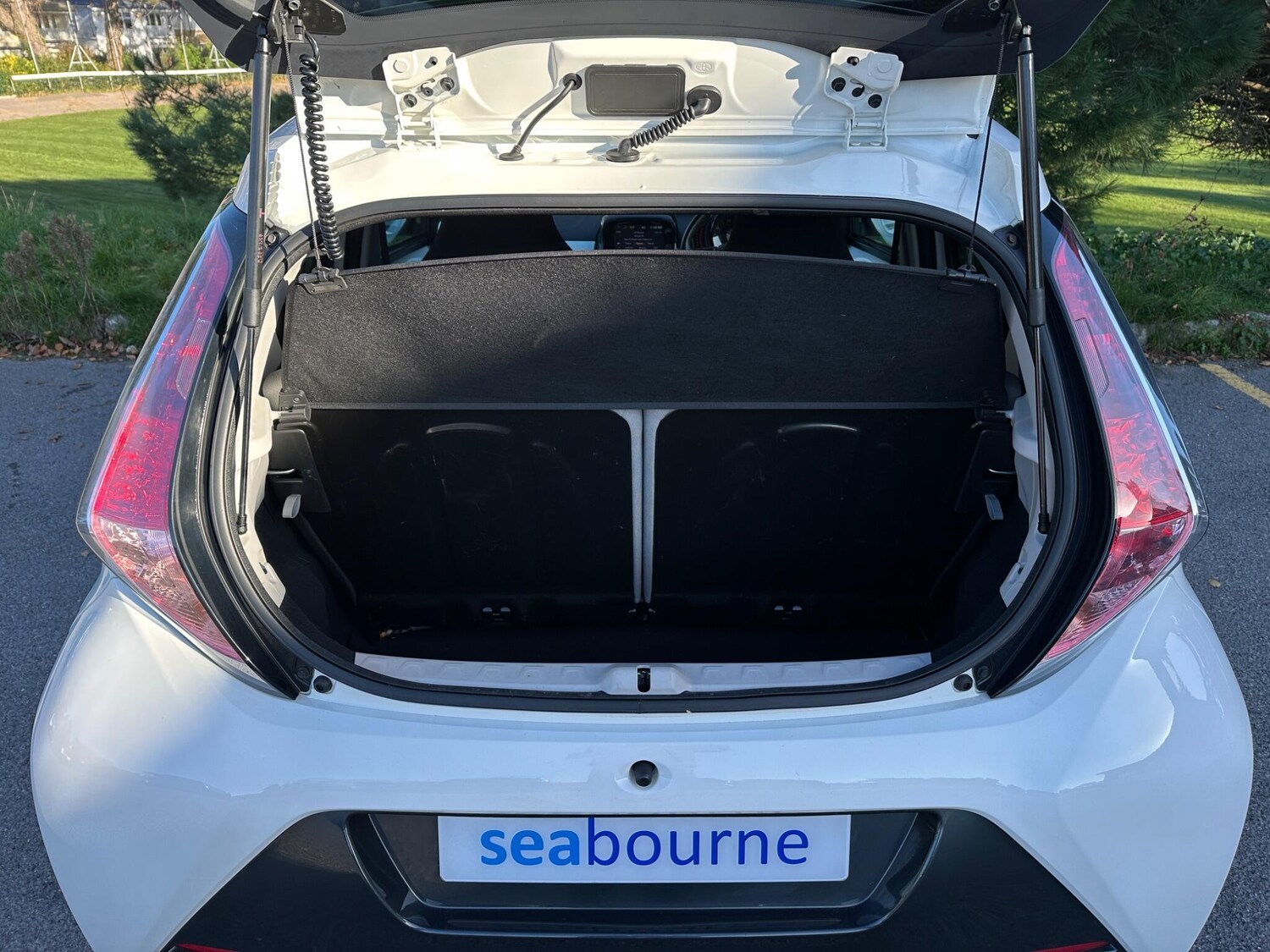 Used Toyota AYGO 2017 for sale - 76691167: Photo 24