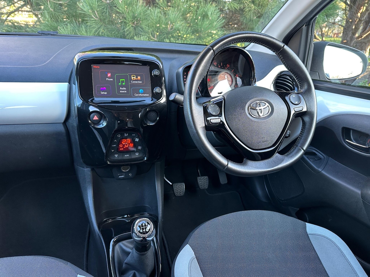 Used Toyota AYGO 2017 for sale - 76691167: Photo 8