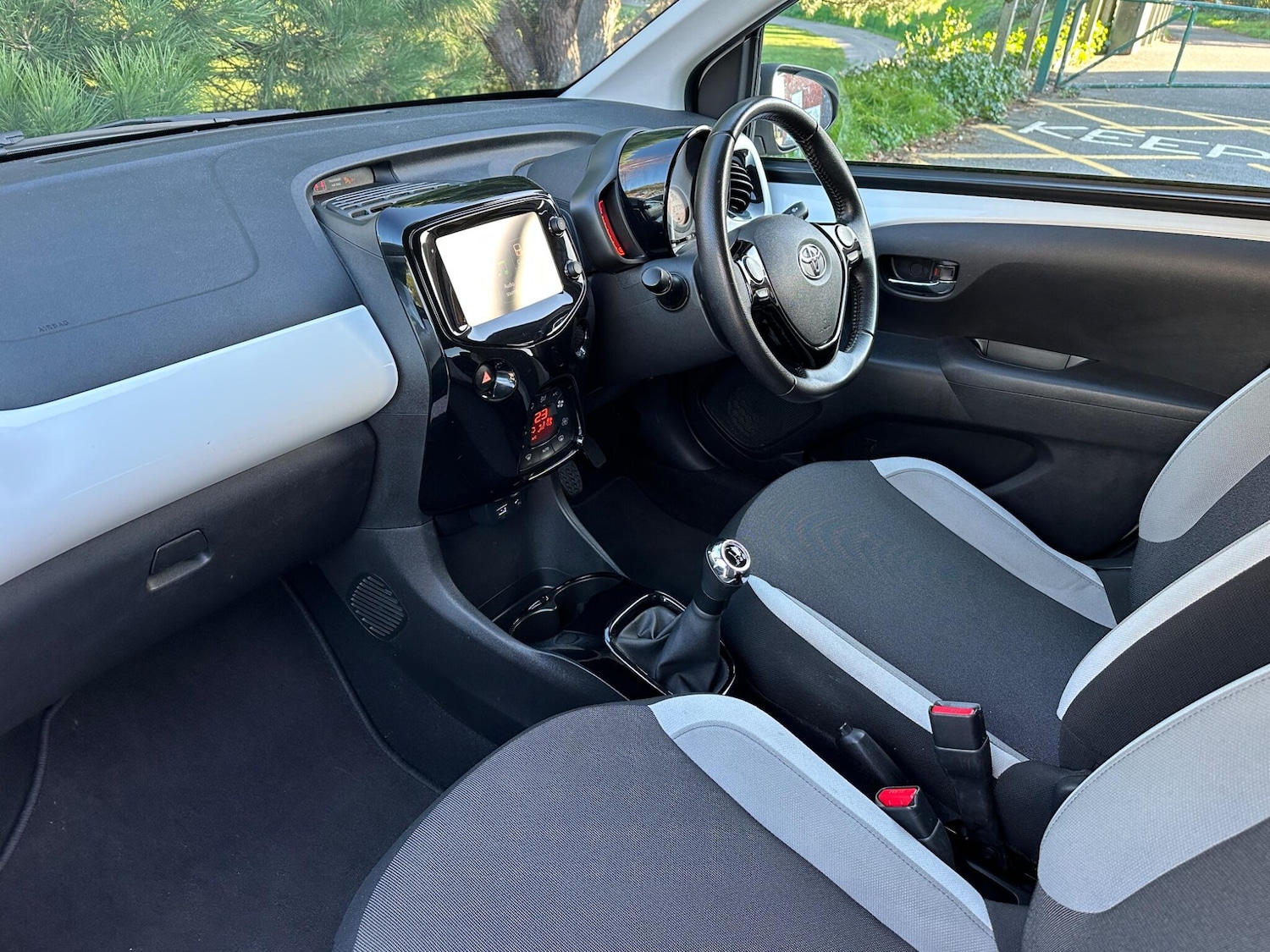 Used Toyota AYGO 2017 for sale - 76691167: Photo 9