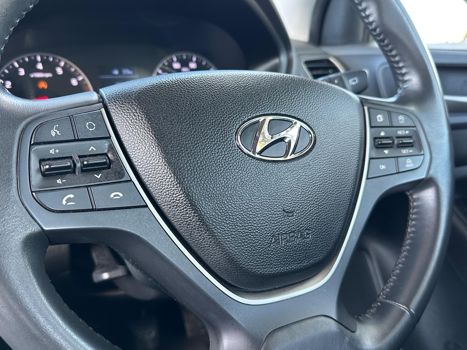 Used Hyundai i20 2020 for sale - 77229868: Photo 15